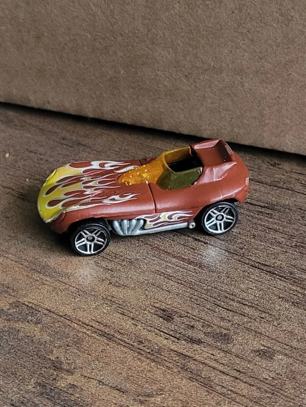 Hot Wheels 1998 catapult cheetah race car designed by Marc Jones